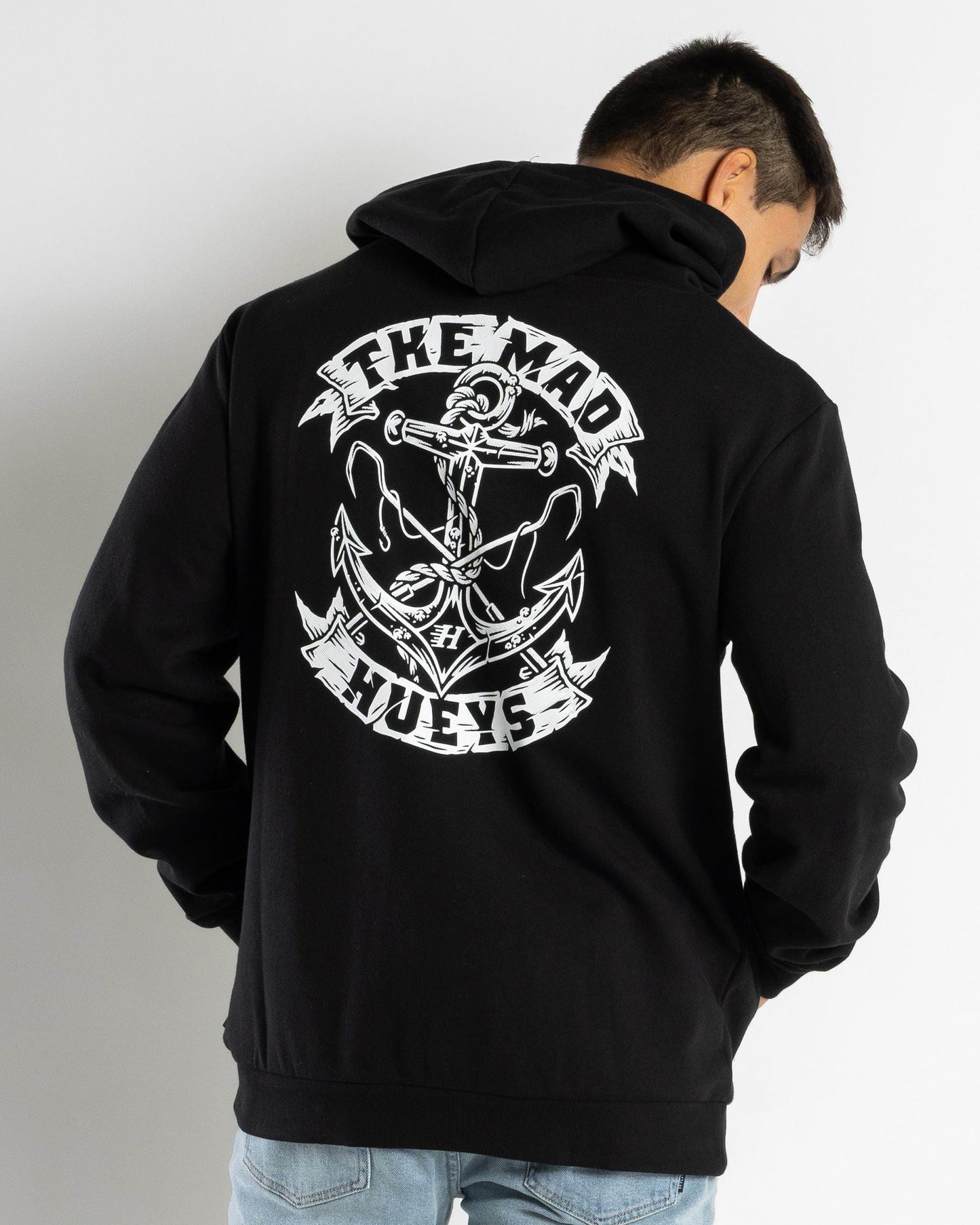 The Mad Hueys drop anchor hood