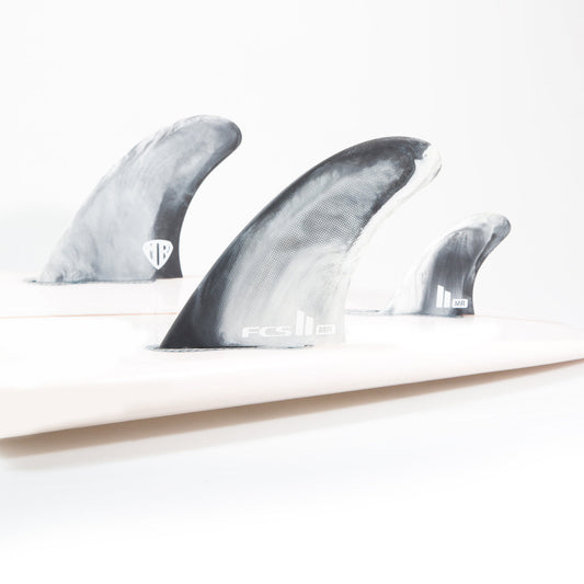 FCS II Mark Richards Twin + 1 PC M-L Black/White Fins