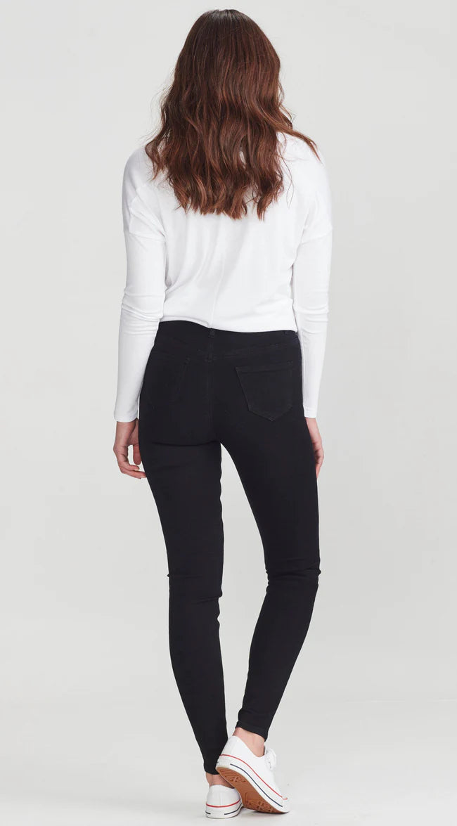 Junkfood SLIP Tall Stuff -Black