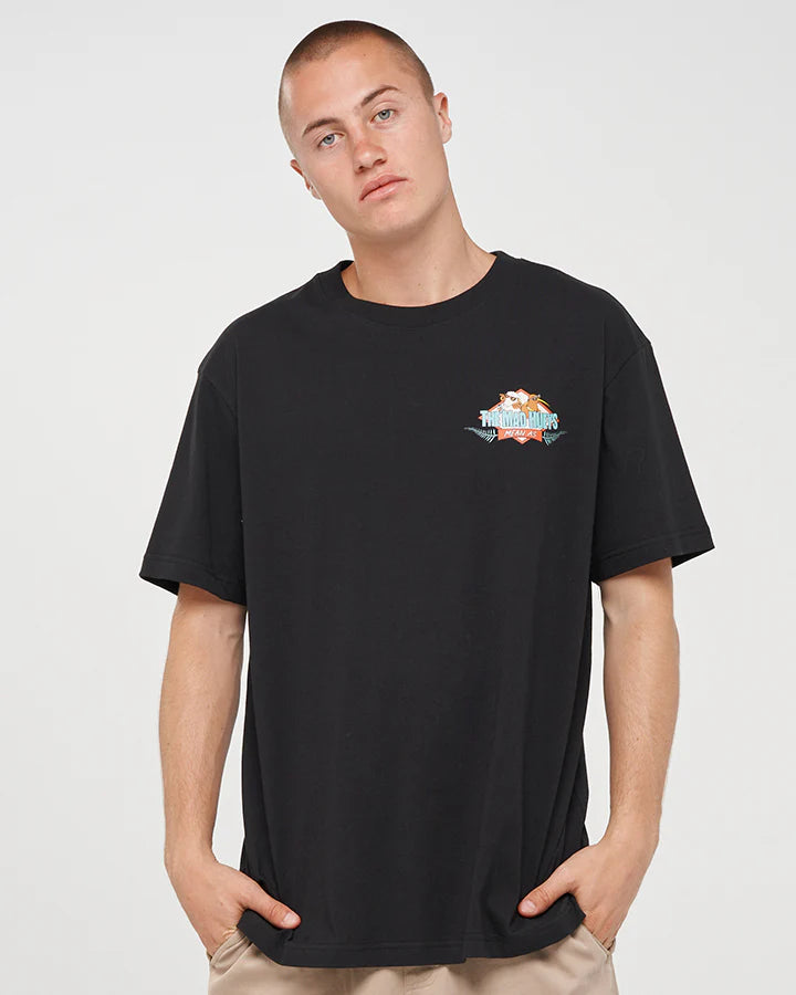 Mad Hueys Mean As NZ SS Tee l Black