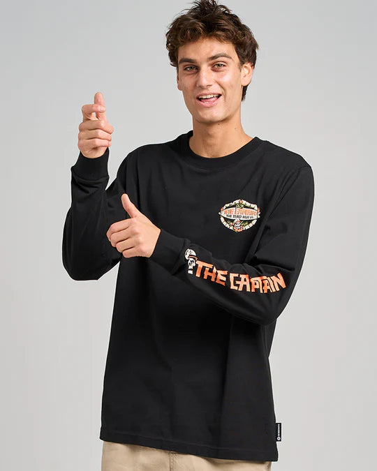 The mad hueys tiki captain LS tee