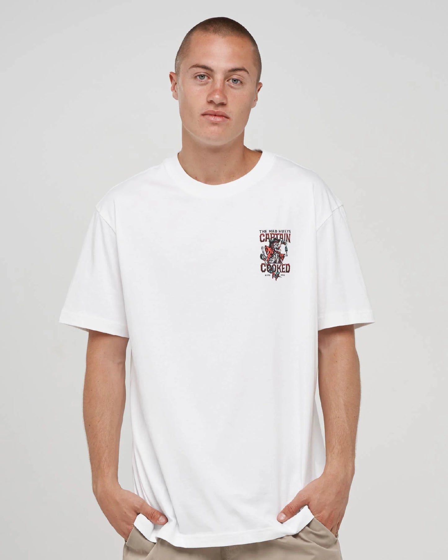 The Mad Hueys Plank Captain Cooked Tee l White
