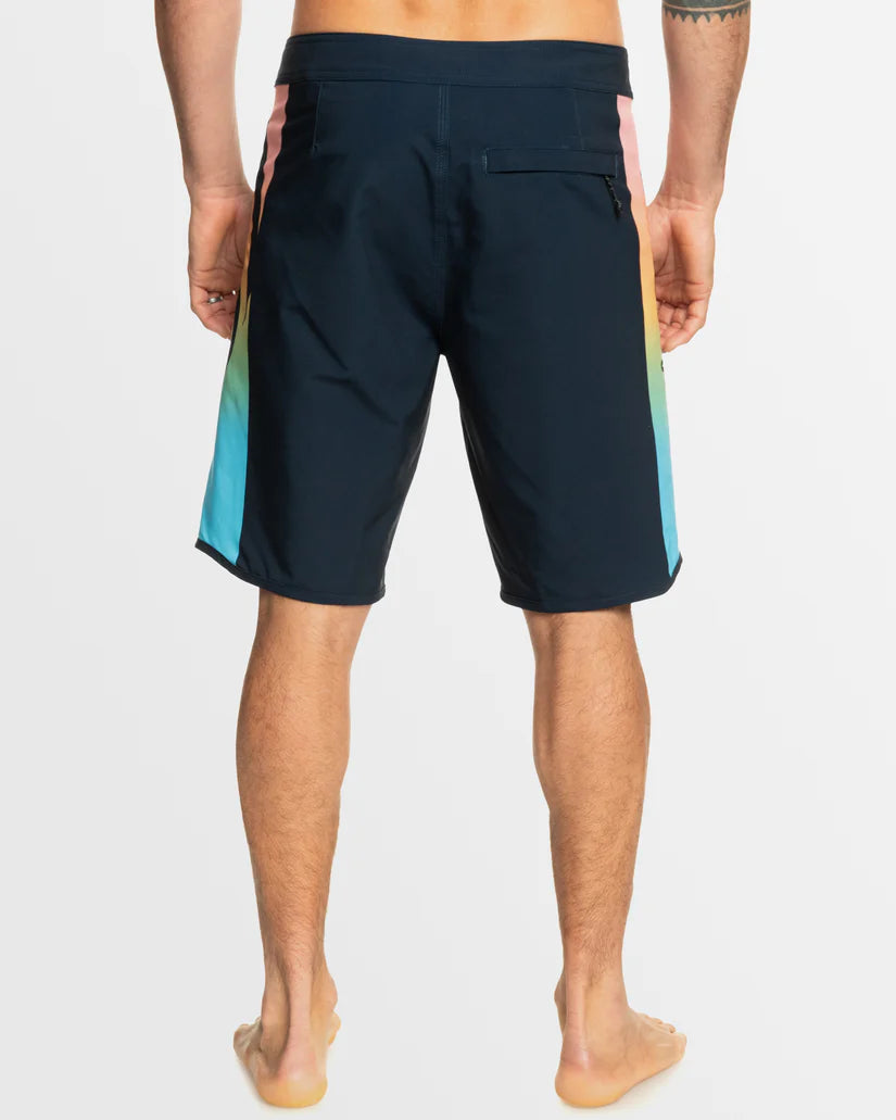 Quicksilver Mens Surfsilk Holmes 20" Boardshorts