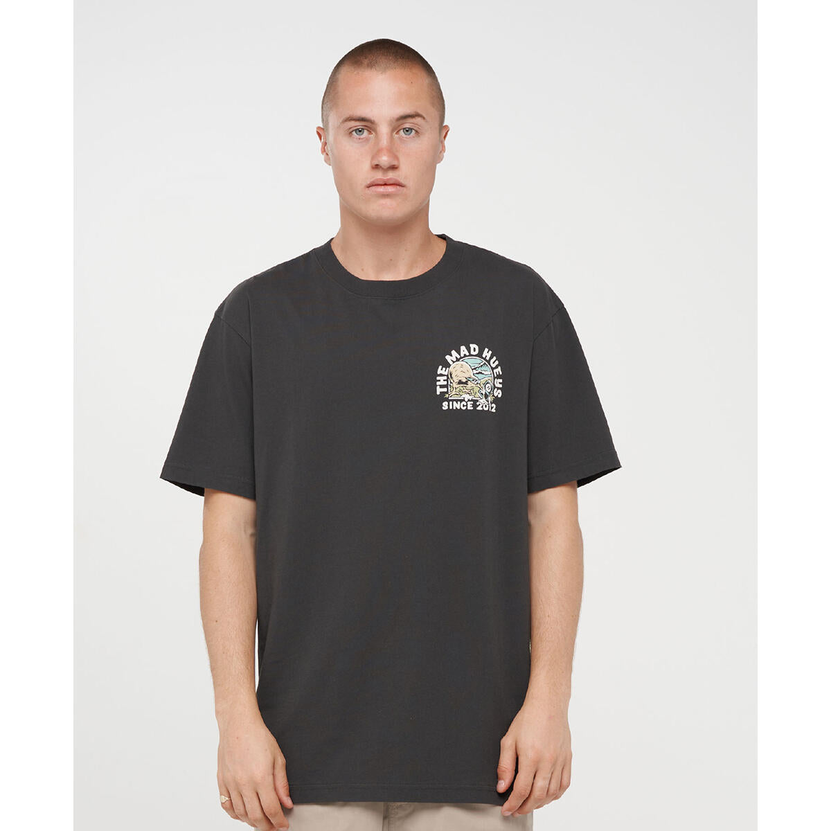 The Mad Hueys Kiwi Spiked Tee l Vintage Black