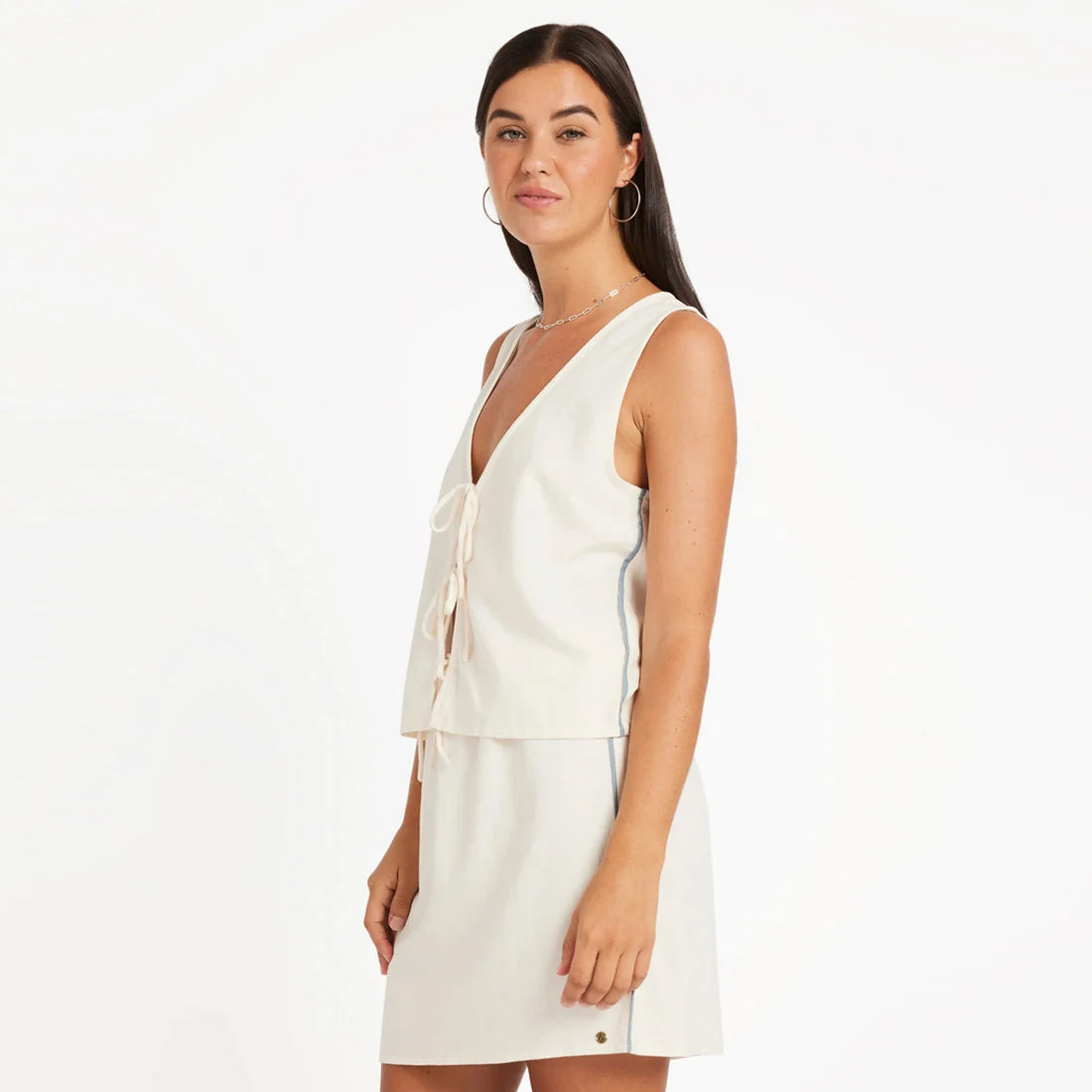 Volcom Small Talk Skirt l Vintage White