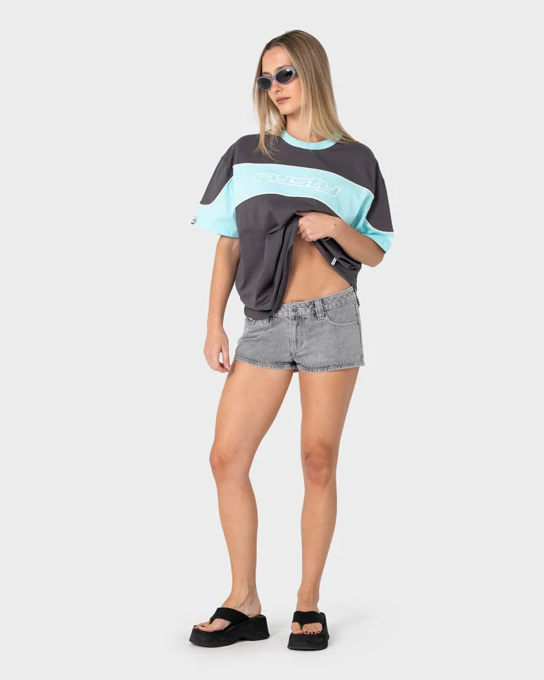 Rusty Kinetic OS Graphic Tee l Carbon/Aqua