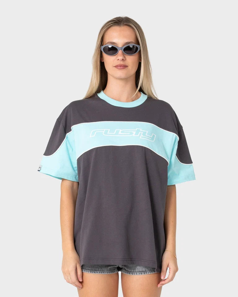 Rusty Kinetic OS Graphic Tee l Carbon/Aqua