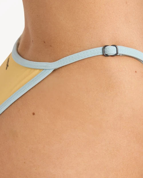 Billabong Luvsurf Zoe Bikini l Golden Days