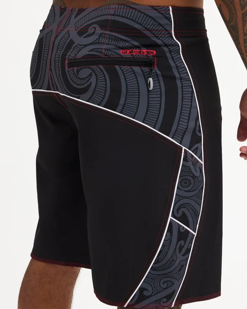 Quiksilver Takarangi 21" Boardshort | Black