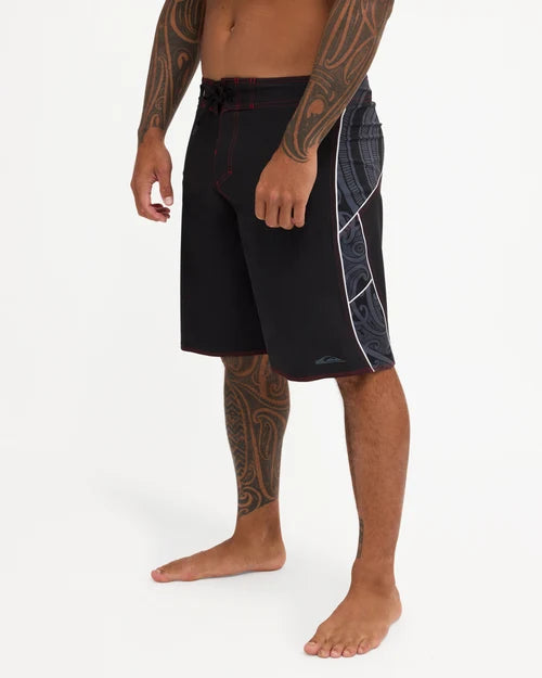 Quiksilver Takarangi 21" Boardshort | Black