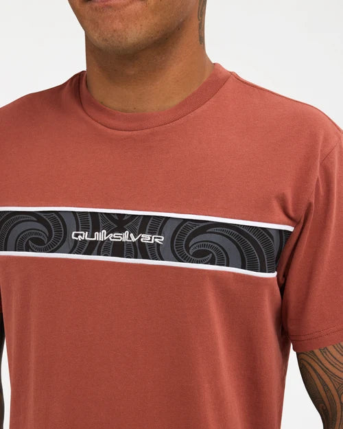 Quiksilver Takarangi Panel Tee | Henna